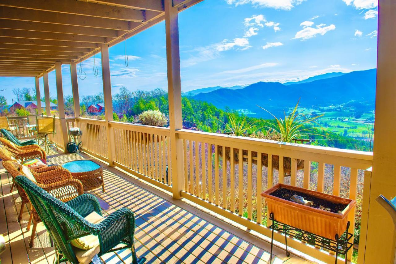 Tanasi Lodge - Reunions, Retreats, Weddings, Family Getaways Sevierville Buitenkant foto