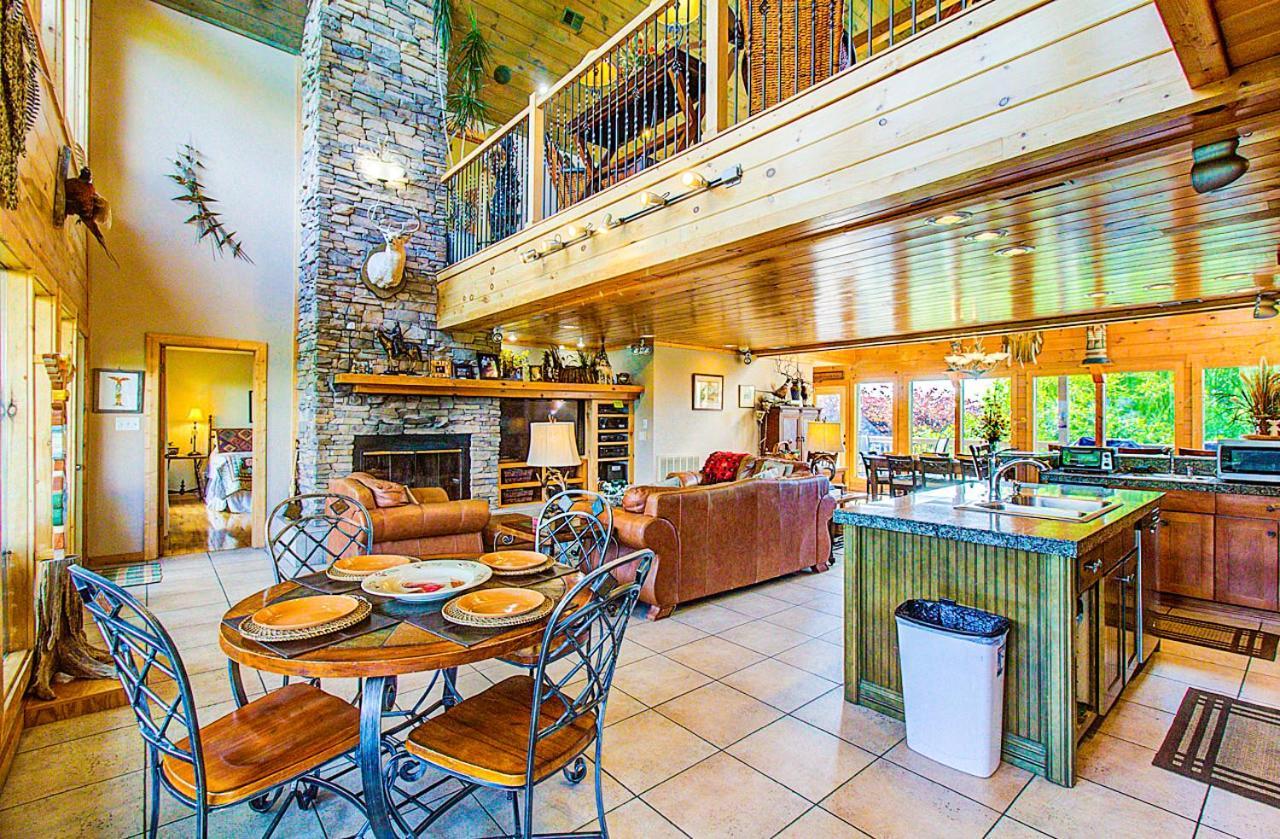 Tanasi Lodge - Reunions, Retreats, Weddings, Family Getaways Sevierville Buitenkant foto