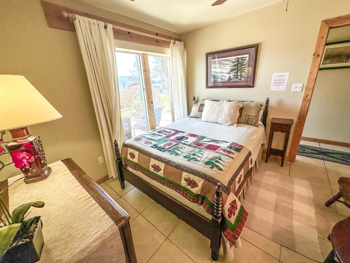 Tanasi Lodge - Reunions, Retreats, Weddings, Family Getaways Sevierville Buitenkant foto