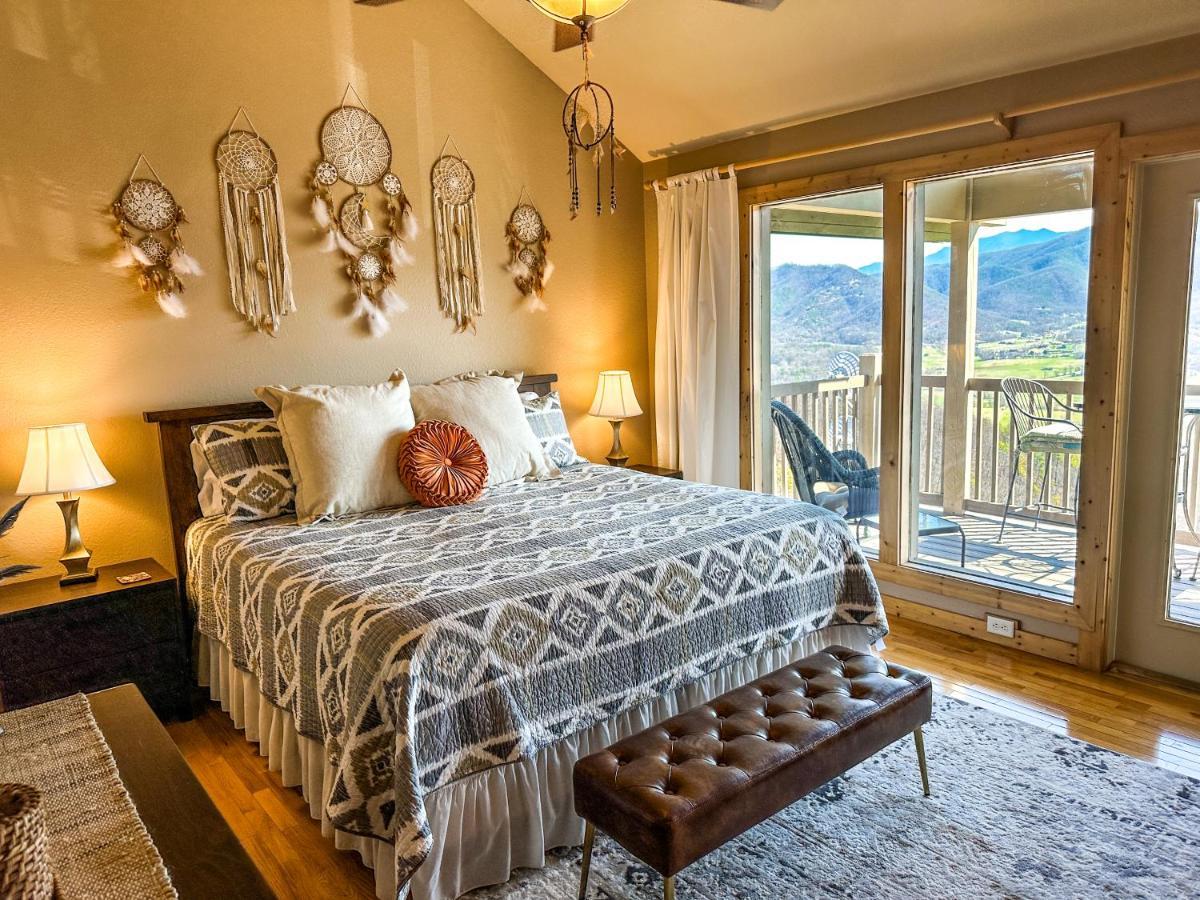 Tanasi Lodge - Reunions, Retreats, Weddings, Family Getaways Sevierville Buitenkant foto
