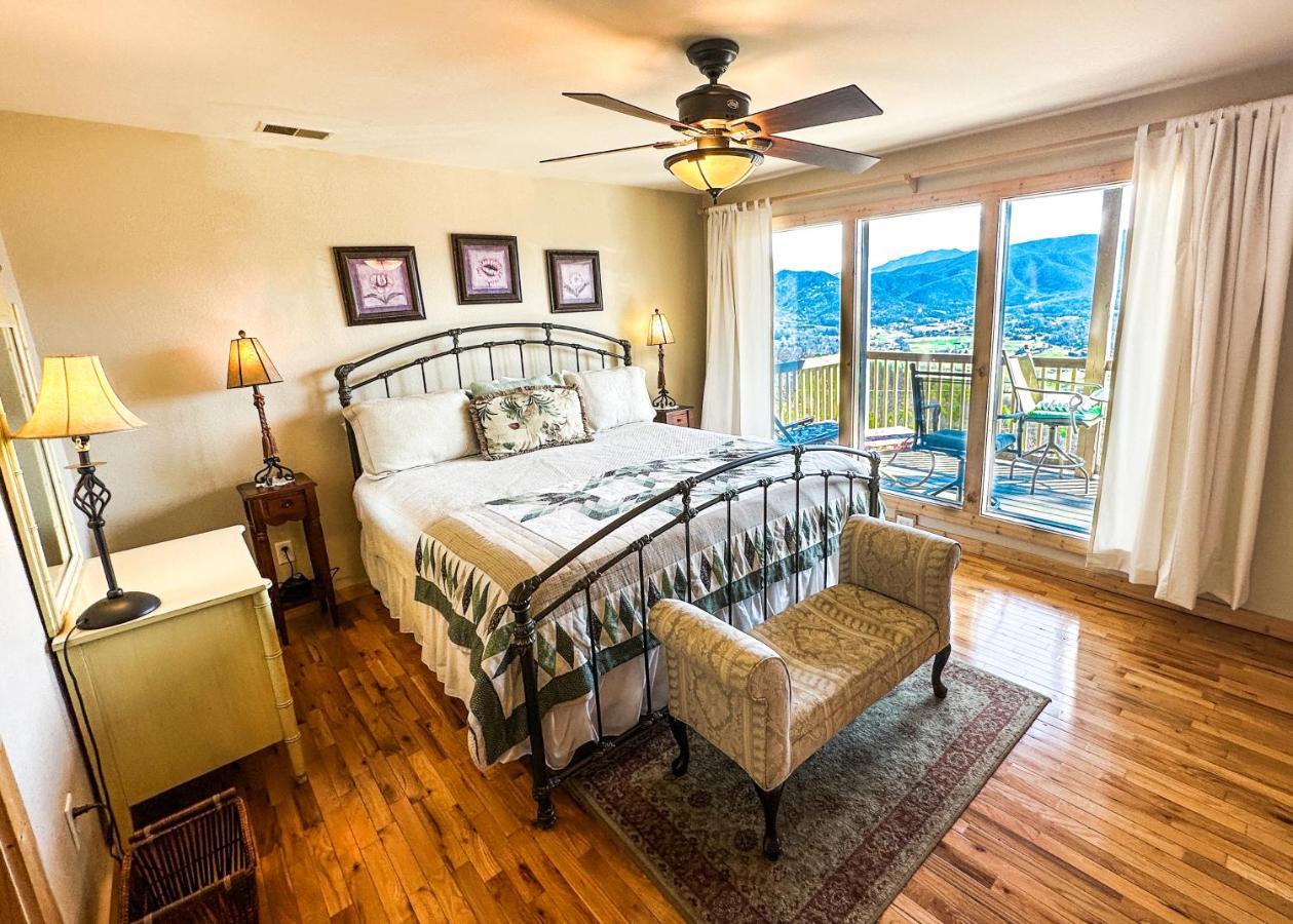 Tanasi Lodge - Reunions, Retreats, Weddings, Family Getaways Sevierville Buitenkant foto