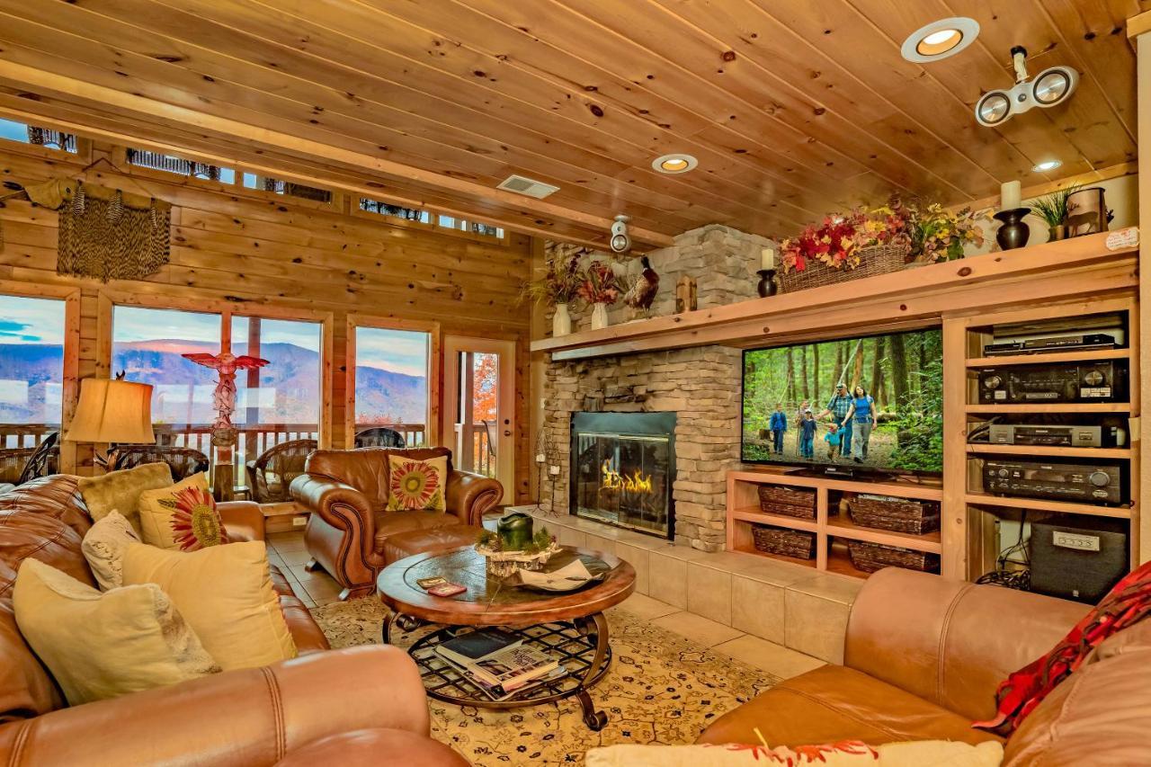 Tanasi Lodge - Reunions, Retreats, Weddings, Family Getaways Sevierville Buitenkant foto